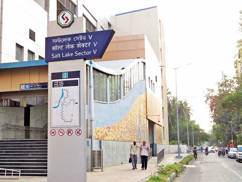 hotel-near-sector-five-metro-station